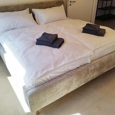 Apprimus - Waldsee Panoramaterrasse 2 Eg * Rieden (Mayen-Koblenz)